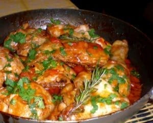 Cuisse de poulet à la poêle