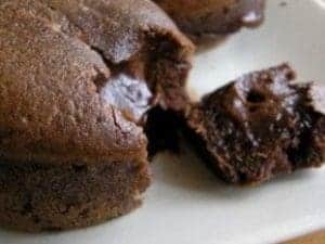 Fondants au chocolat et aux framboises